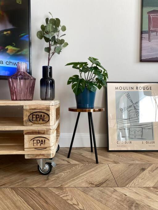 Apartment Maple Art House & Bezplatny Parking Podziemny Kielce